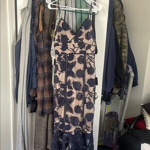 Elegant Navy Floral Lace Dress